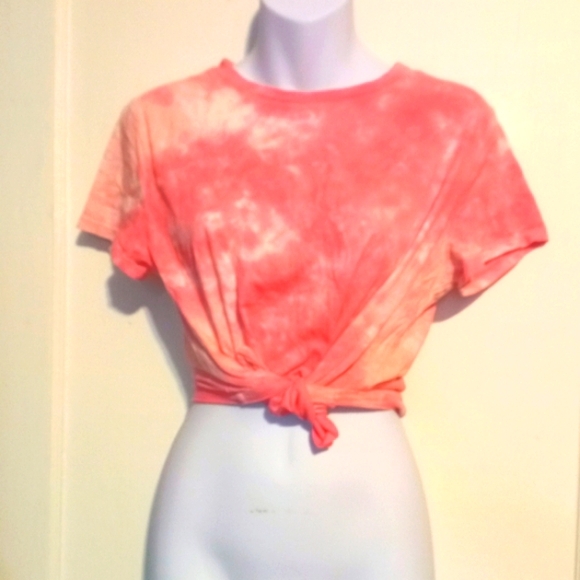 wild fable Tops - Wild Fable Ladies Pink & White Tye Dye Crop T-Shirt Sz Sm